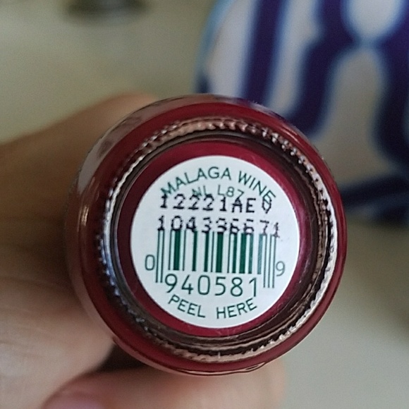 Set of 4 OPI nailpolish - Picture 5 of 5